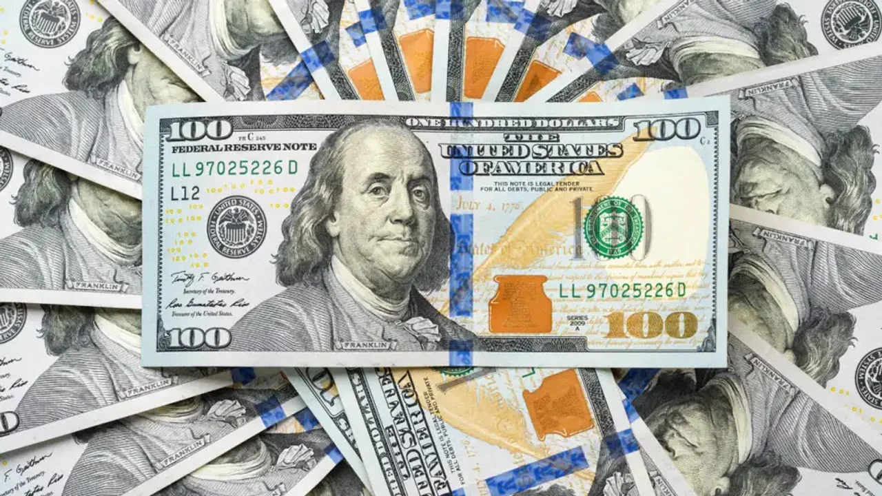 El dólar blue opera en los $1.445. Los dólares financieros operan dispares.