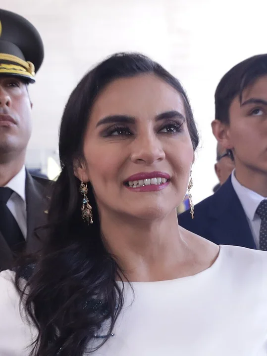 La vicepresidenta de Ecuador denunció al presidente Noboa por violencia política de género
