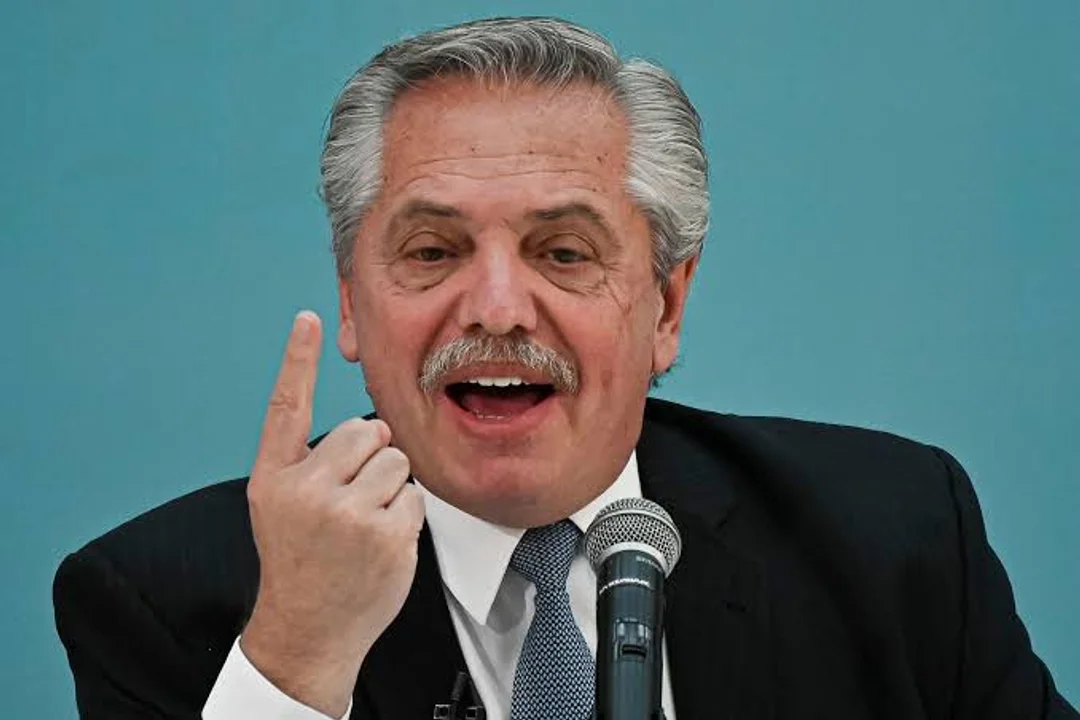 La Justicia podría pedir el teléfono de Alberto Fernández para la causa de los seguros