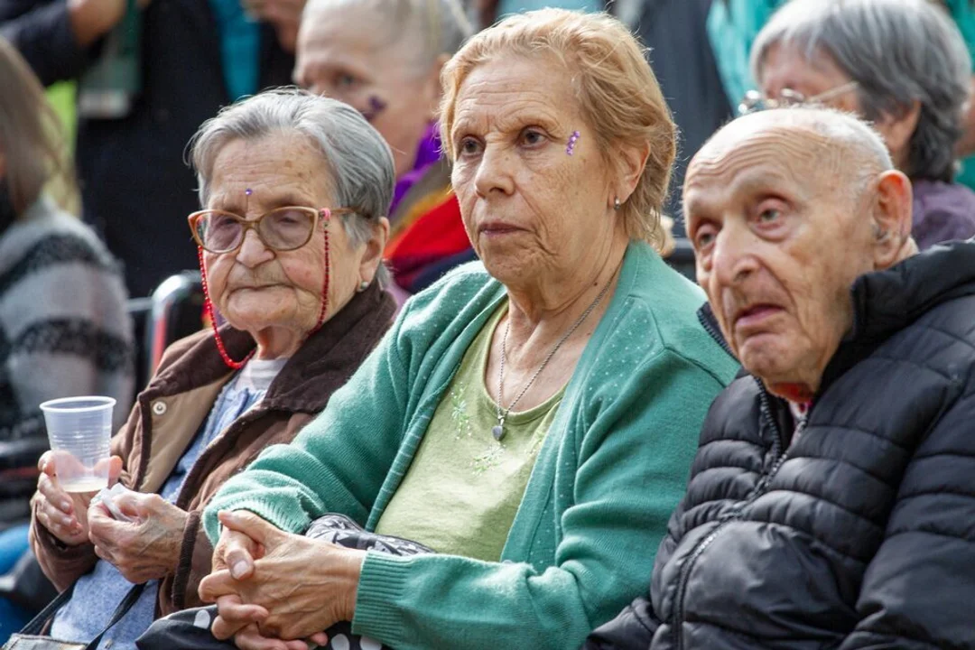 El Gobierno podo el gasto publico en más de $22 billones y casi el 30% lo pagaron los jubilados