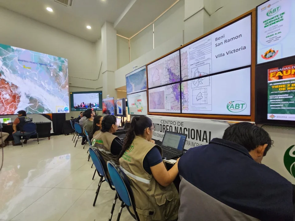 Gobierno inaugura Centro de Monitoreo de Incendios para reforzar la prevención y respuesta ante emergencias