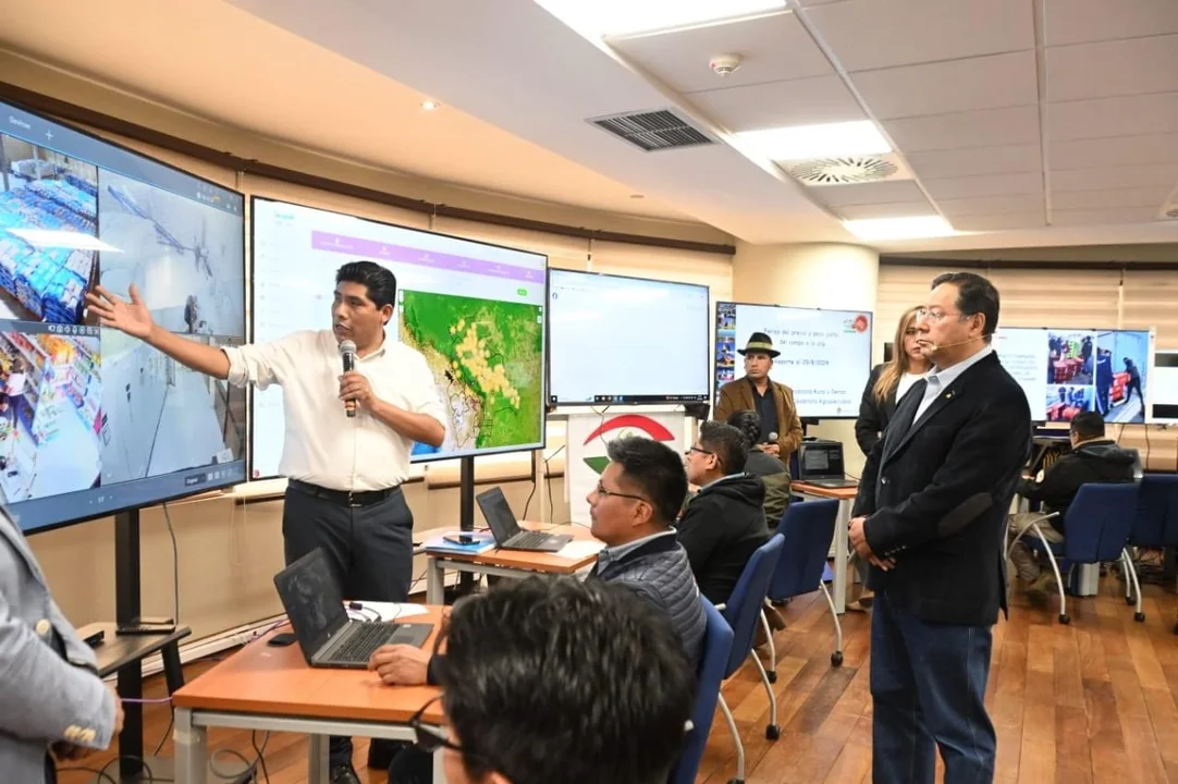 Presidente Arce inaugura el Centro de Monitoreo del Comité de Seguridad Alimentaria