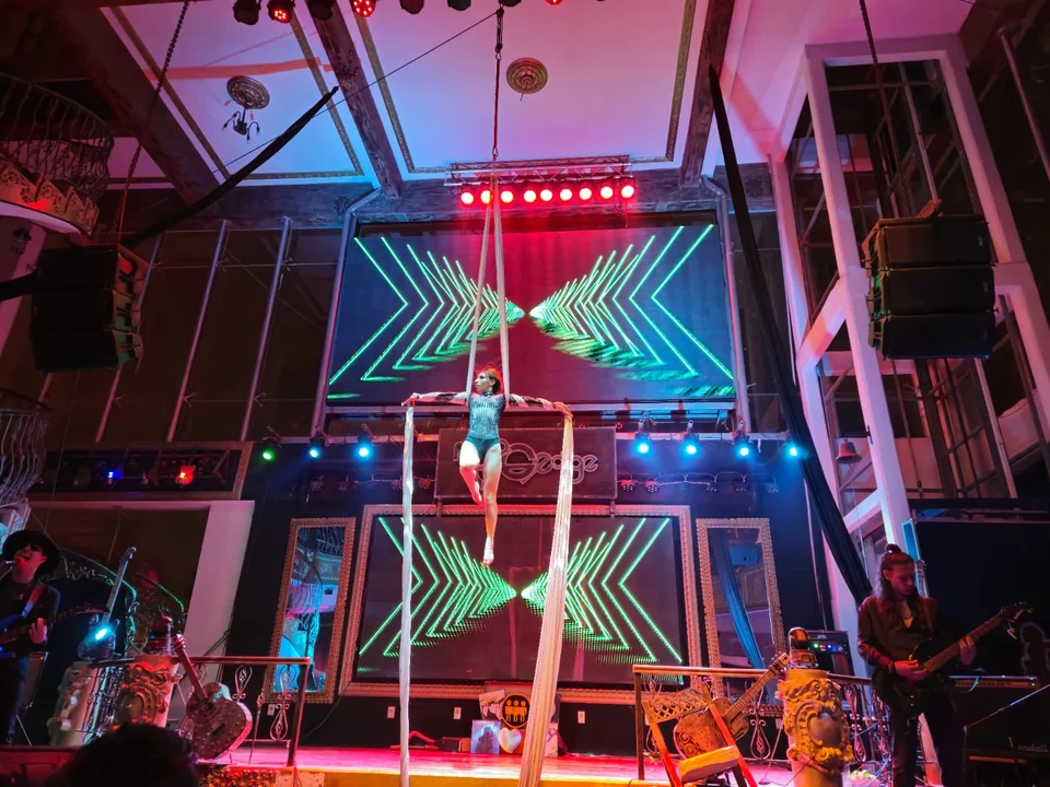  "Circo Stereo: Me Verás Volar" Deslumbrará a La Paz con un Espectáculo al Estilo Cirque du Soleil