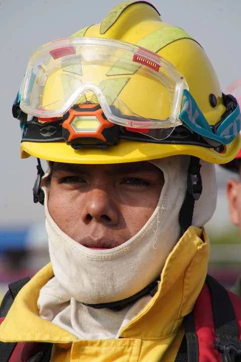 Incendios en Bolivia: 70 bomberos se unen a la lucha en Santa Cruz