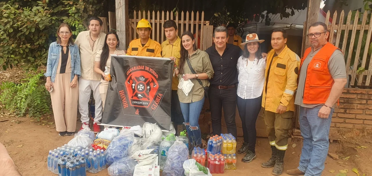 Caravana de ayuda de la Brigada Parlamentaria Cruceña se dirige a la Chiquitanía 