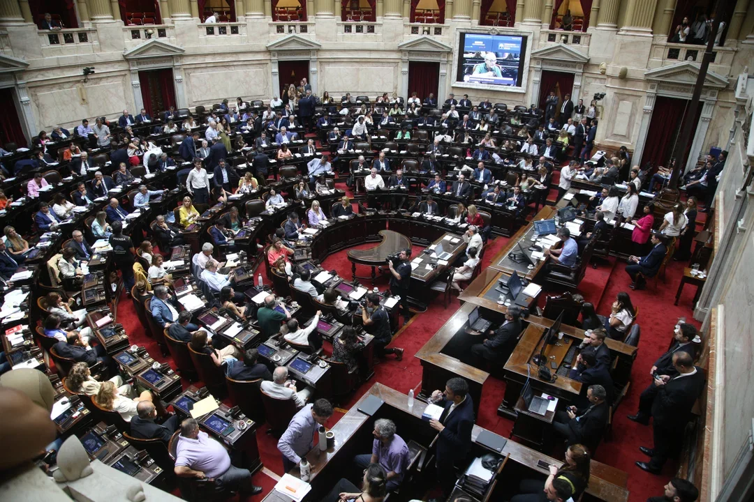 Presentación del Presupuesto 2025: asistencia parcial de bloques opositores