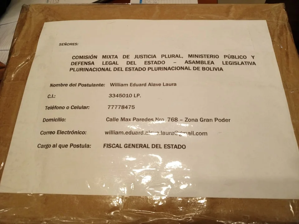 William Alave Laura se postula para Fiscal General del Estado