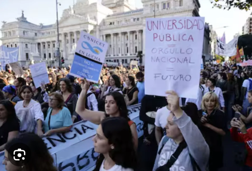 Gremios y agrupaciones universitarias preparan nueva marcha federal.