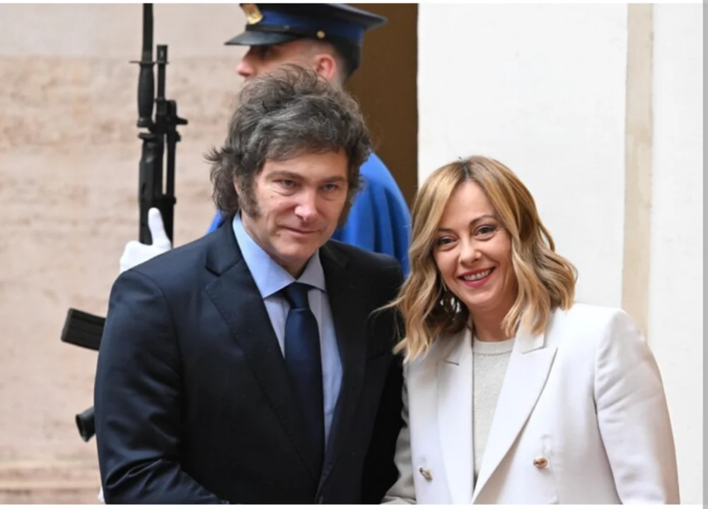 Giorgia Meloni visitará Argentina para reunirse con Javier Milei el 20 de noviembre