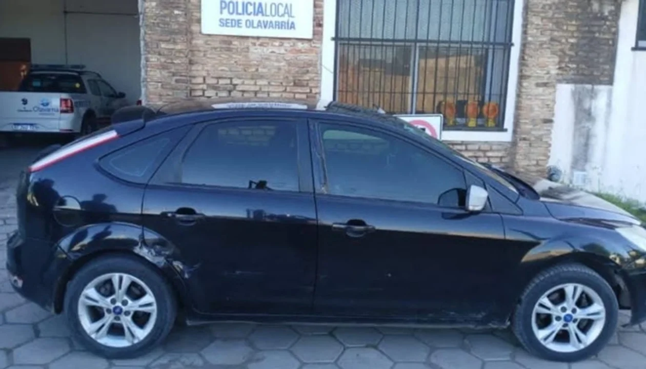 Recuperan auto robado en Lomas de Zamora