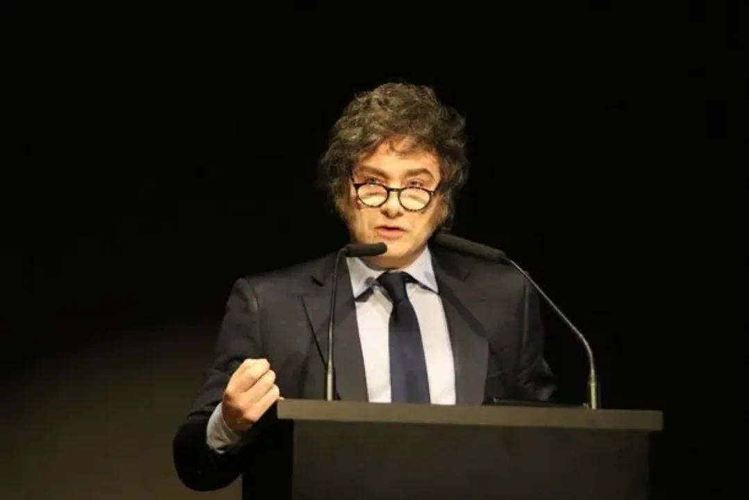 " La recesión ha terminado y el país ha comenzado a crecer" dijo Javier Milei en la Cámara Argentina de Comercio y Servicios (CAC).