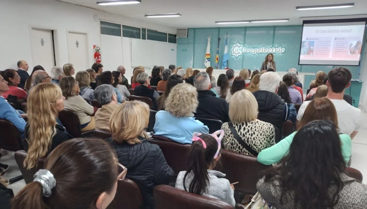 Coopelectric organiza una charla gratuita sobre inteligencia artificial y su impacto global