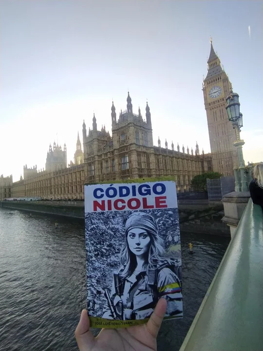 La novela "Código Nicole" será presentada en Bolivia el 12 de diciembre por la Fundación para el Periodismo
