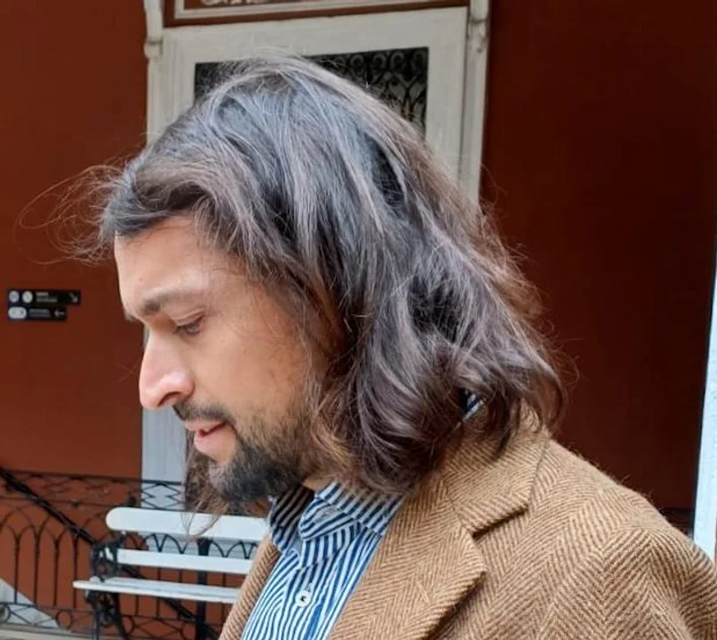 Juan Carlos Prudencio. Historiador del arte con orientación en cine, teatro y danza.