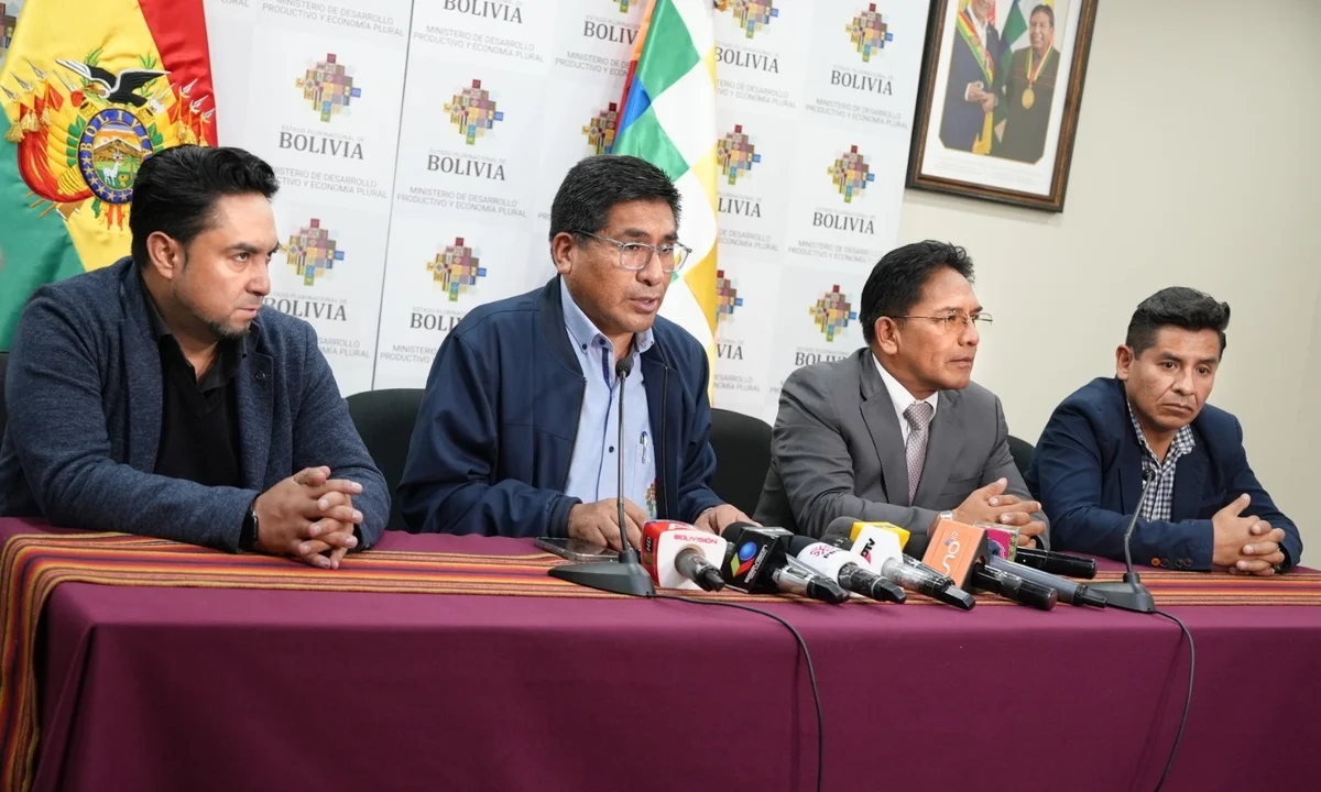 Gobierno informa que suspensión temporal de exportaciones de aceite se mantiene, ante desabastecimiento en el mercado interno