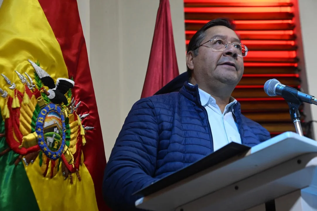 El presidente Luis Arce anuncia la promulgación de la Ley de Distribución de Escaños entre Departamentos