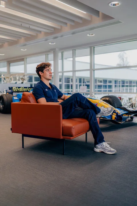 Franco Colapinto, nuevo piloto de Alpine, se mostró entusiasmado en su primera entrevista. Afirmó: "Voy a dar una mano para llevar al equipo a lo más alto".