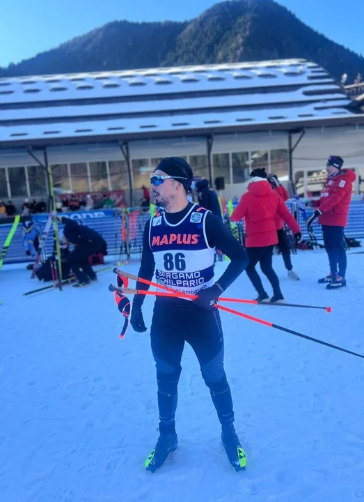 Paolo Vargas entrena en Italia con miras a los Juegos Olímpicos de Invierno 2026