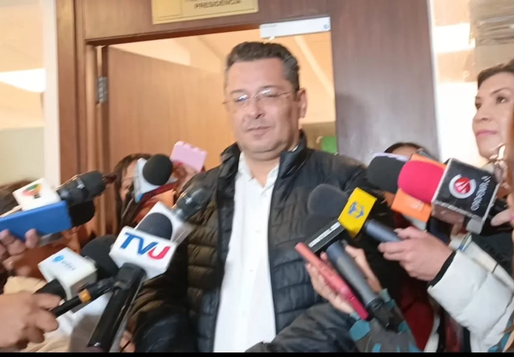 Denuncian escasez de combustible en Santa Cruz en medio del feriado de Carnaval