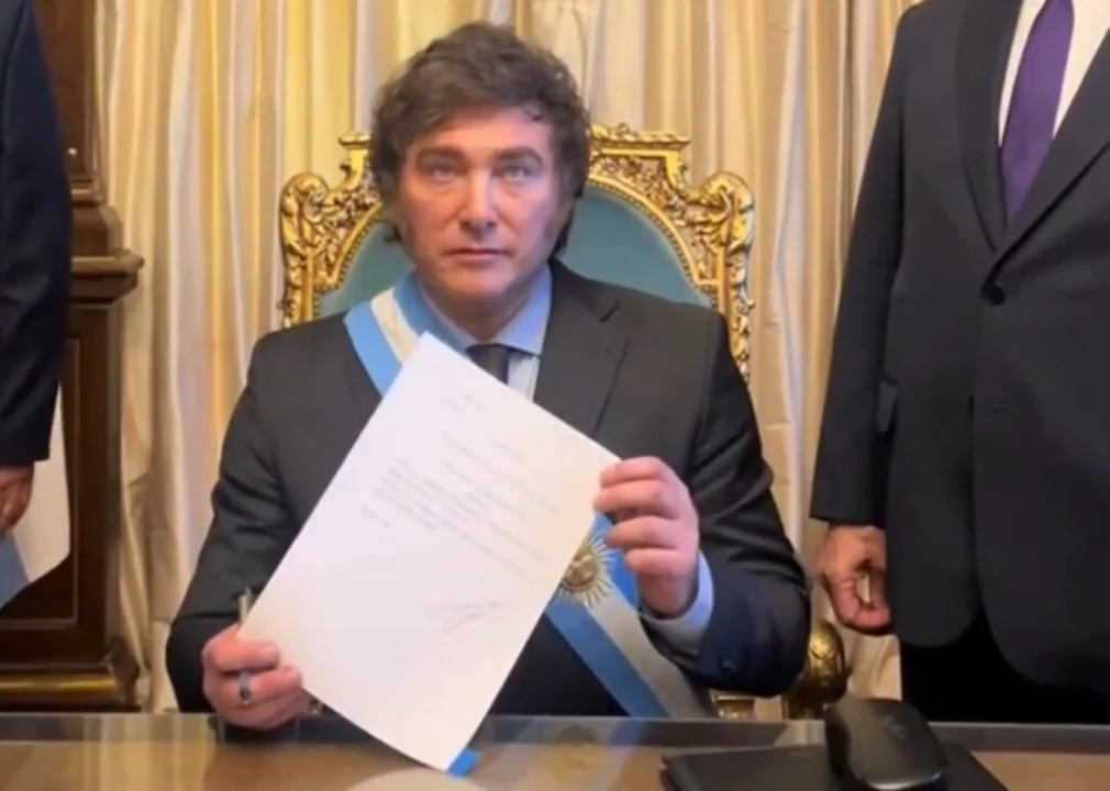 El Gobierno promulgó la suspensión de las PASO, el juicio en ausencia y la incorporación de la reiterancia y la reincidencia