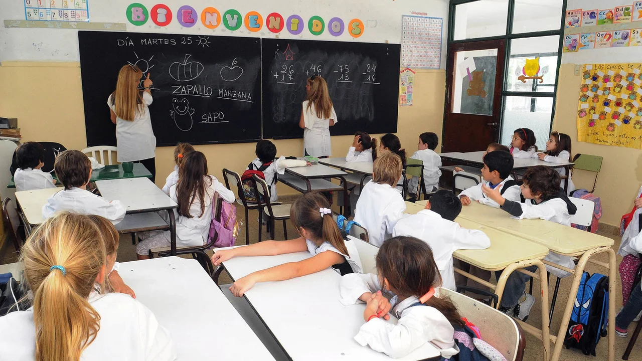 El gobierno de la provincia de Buenos Aires aprobó un incremento del 3% en las cuotas de los colegios privados