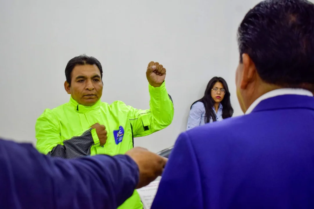 Gobierno posesiona a nuevo presidente ejecutivo de la ABC y anuncia plan urgente para reconstrucción vial