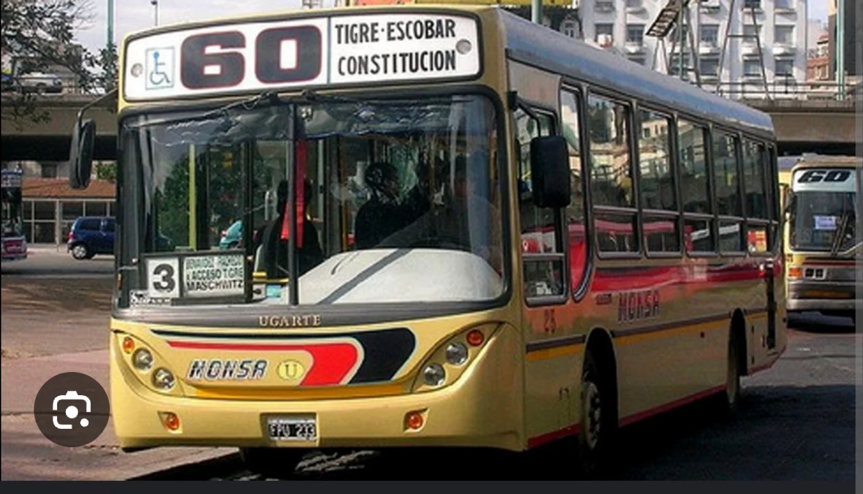 Paro de colectivos por 24 horas: este martes
