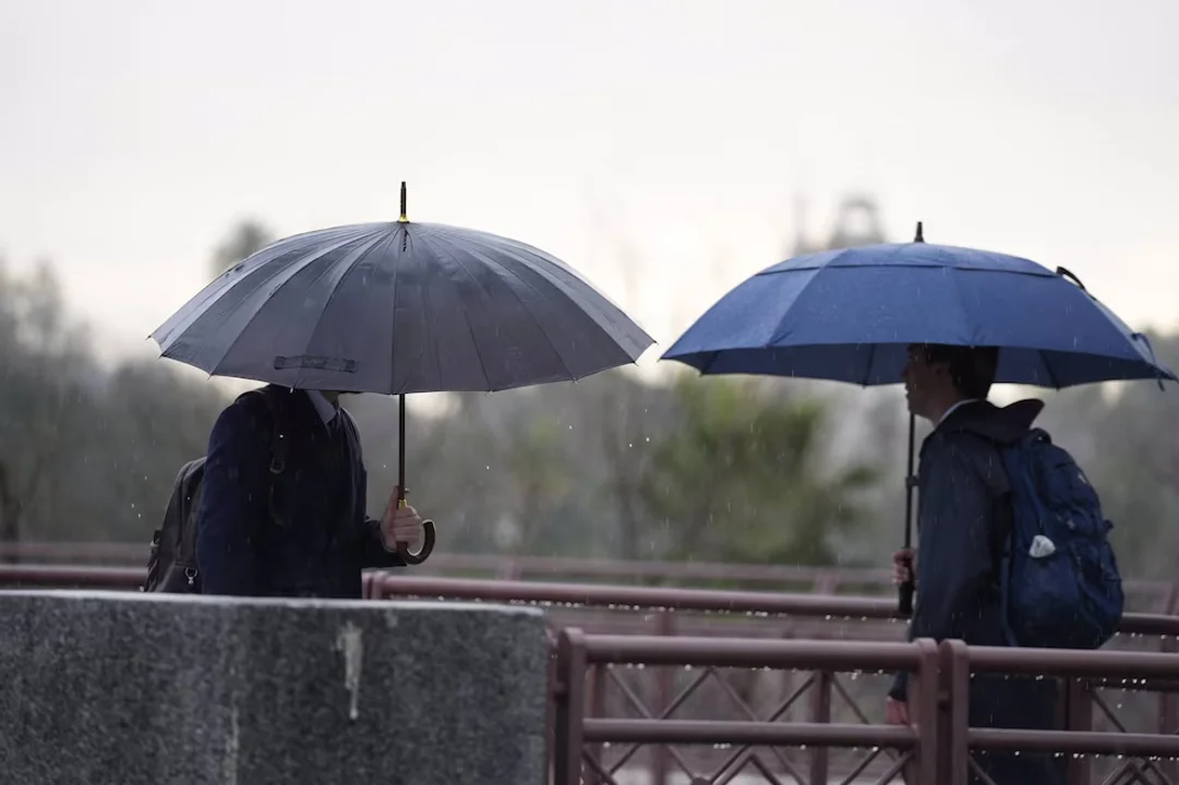El AMBA enfrenta lluvias intensas mientras que siete provincias están bajo alertas por tormentas, en medio de un fin de semana con pronóstico de tiempo inestable