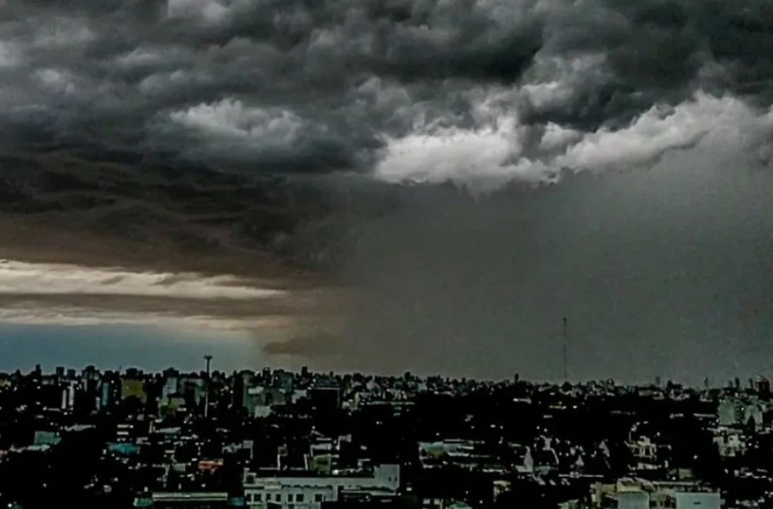 El temporal azota al noreste: tormentas fuertes y nevadas en varias provincias