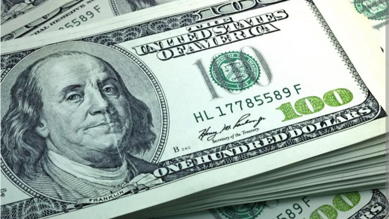 El dólar blue perdió valor por primera vez en siete ruedas.