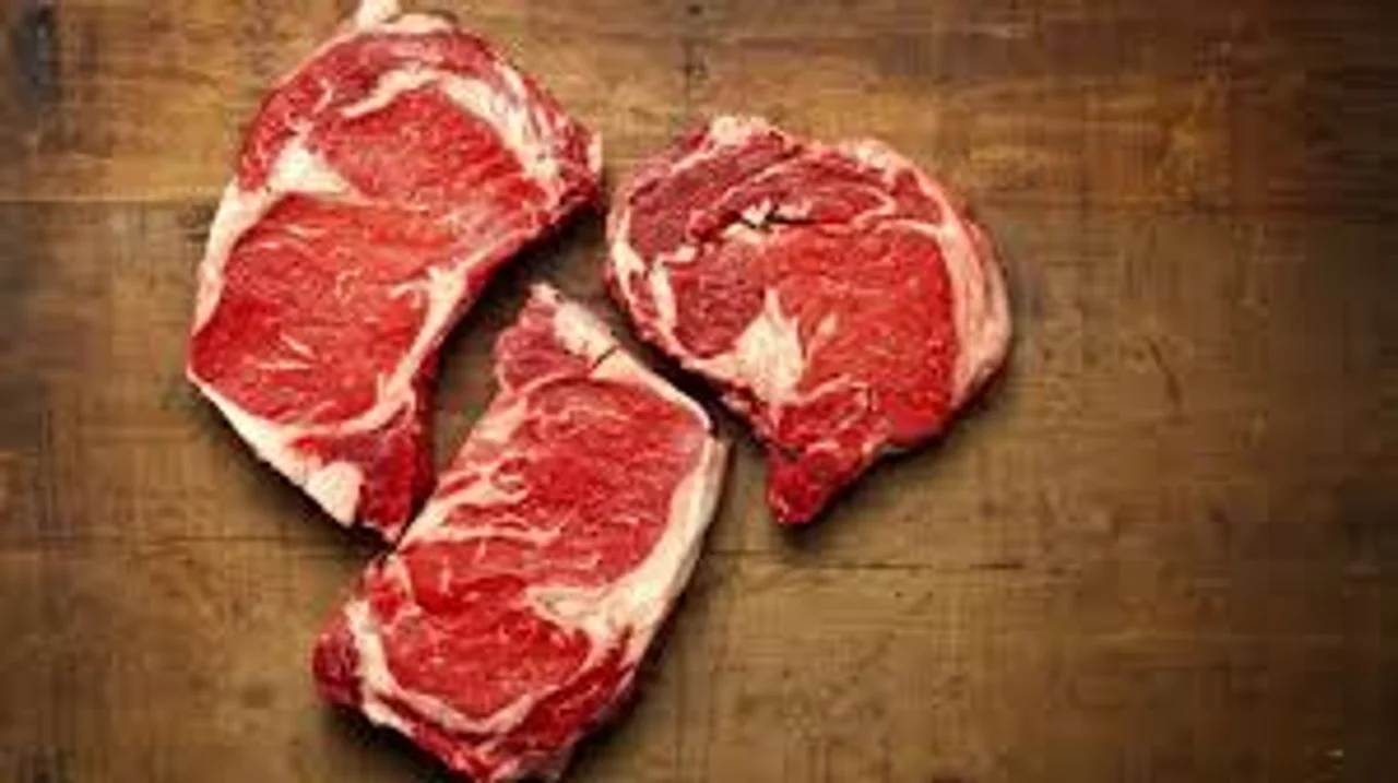 Siguen cayendo las exportaciones de carne y subiendo las importaciones desde Brasil