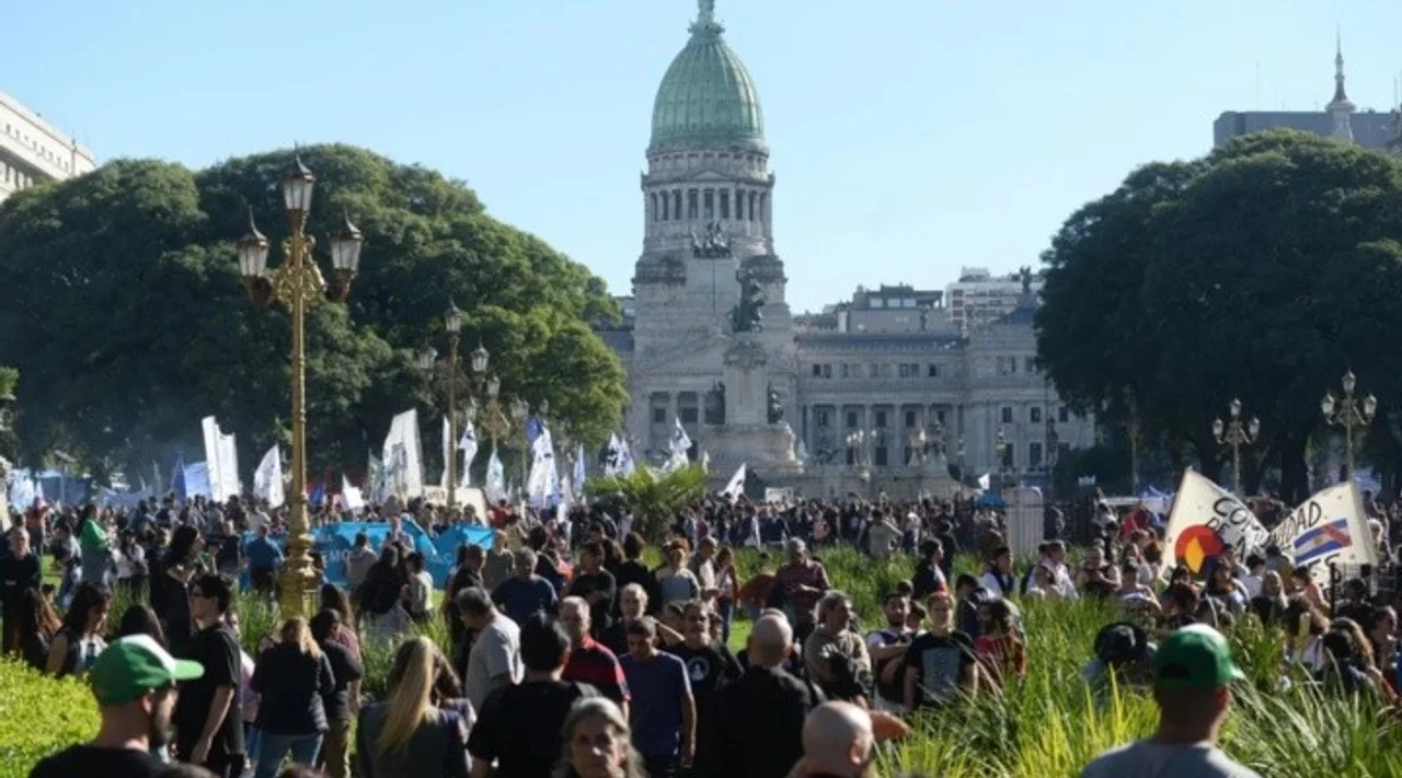 Movilización en torno al Congreso